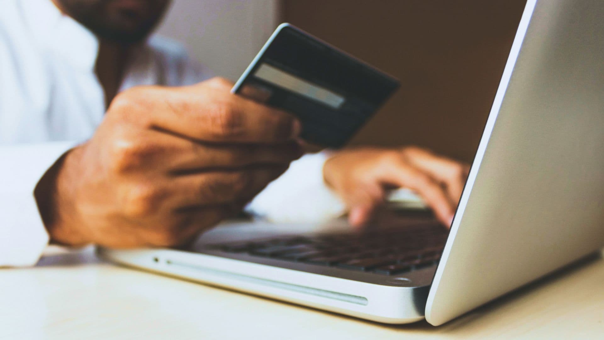 Exploring the Future of Shopping with Generative AI in Retail
